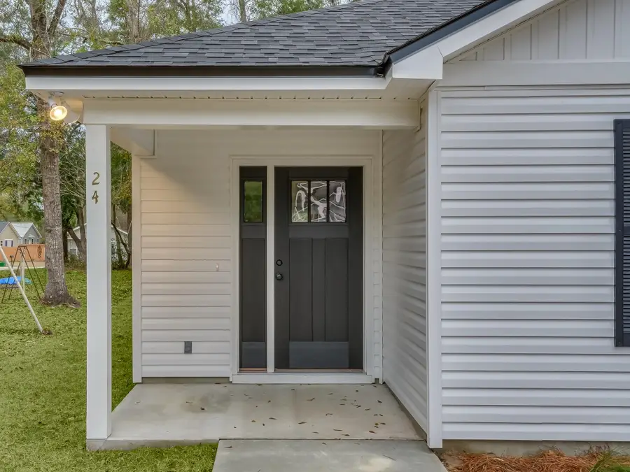 21 Cochise Street, Crawfordville, FL 32327 - #2