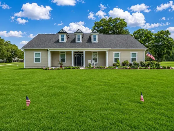 74 Country Club Drive, Crawfordville, FL 32327