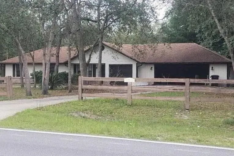 64 N Dolphin Avenue, Middleburg, FL 32068 - #2