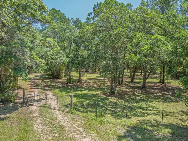 113 Yancey Lane, Carrabelle, FL 32322