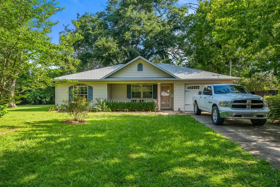 910 Myrtle Avenue, Quincy, FL 32351 - #2