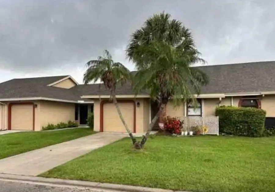 9735 NW 76th Street, Tamarac, FL 33321 - #2