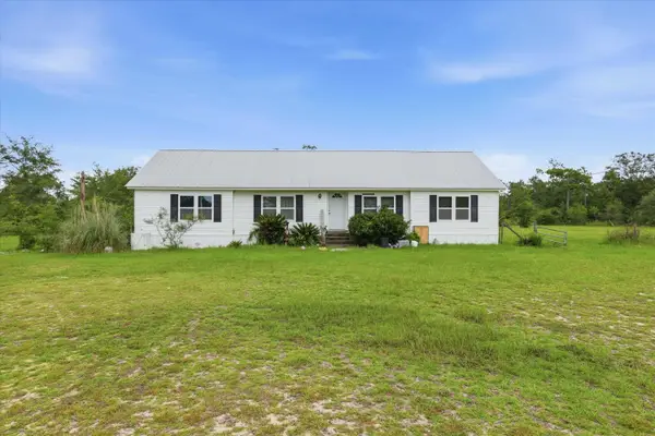 22457 NW Valencia Drive, Altha, FL 32421