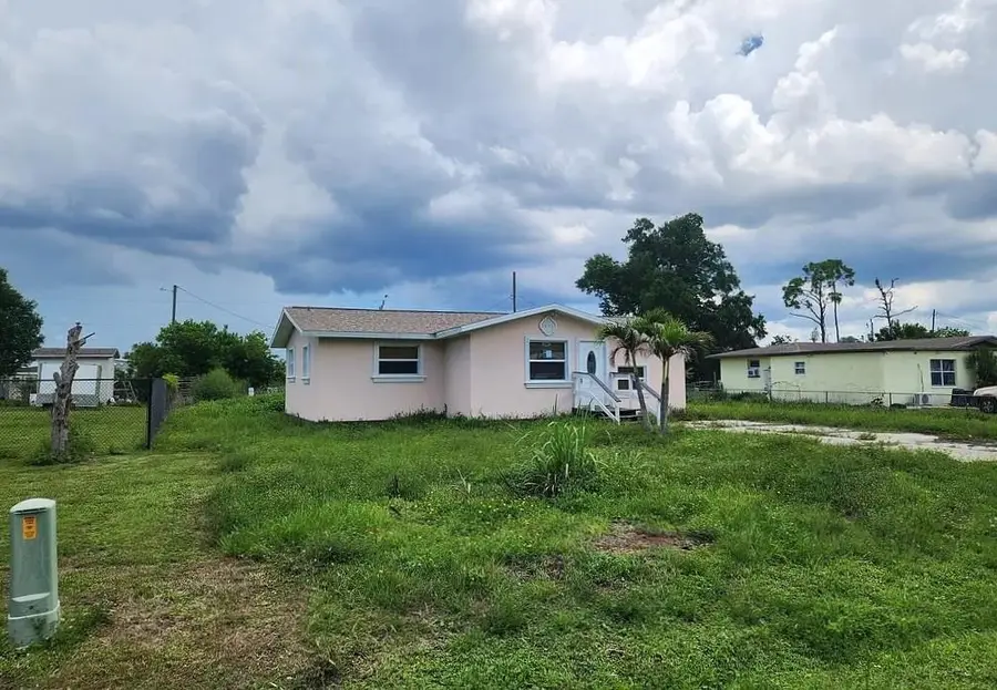 2935 Winona Drive, North Fort Myers, FL 33917 - #3