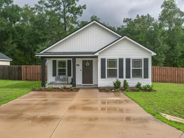 150 John Mills Circle, Sopchoppy, FL 32358