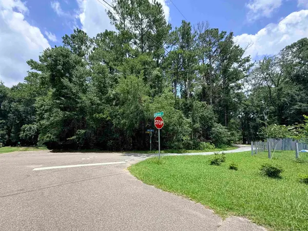6820 Bird Song Trail, Tallahassee, FL 32309
