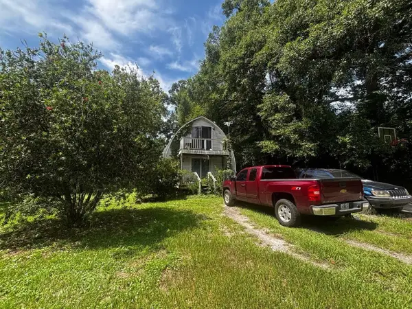 2905 Natural Bridge Road, Tallahassee, FL 32305