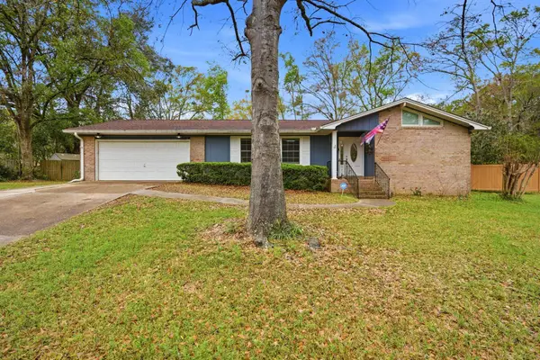3120 Briarwood Drive, Tallahassee, FL 32308
