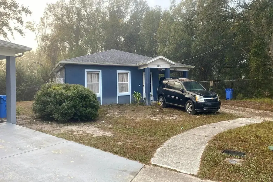 8725 Fish Lake Road, Tampa, FL 33619 - #2