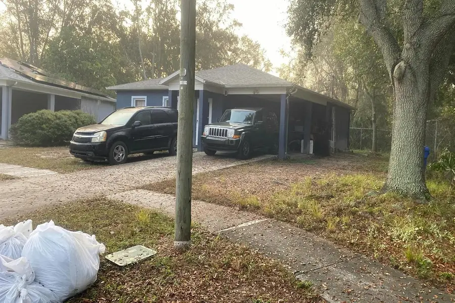 8725 Fish Lake Road, Tampa, FL 33619 - #3