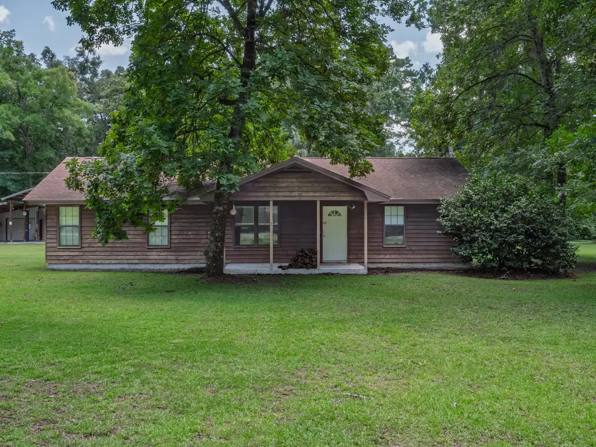 1207 Dr Mlk Jr Memorial Road, Crawfordville, FL 32327 - #1