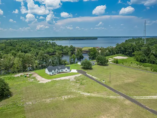 24158 Blountstown Highway, Tallahassee, FL 32310