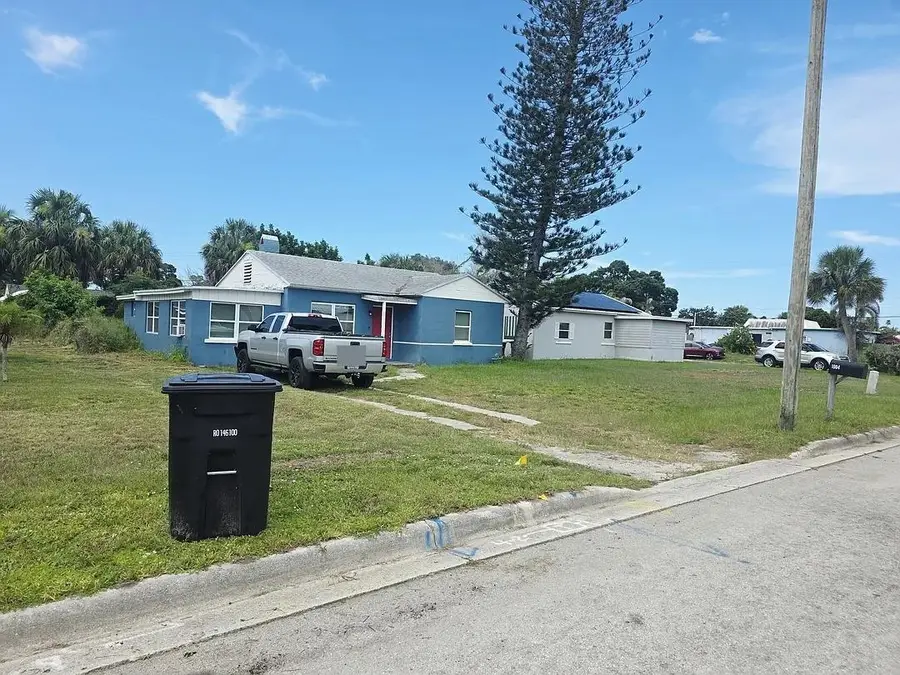 1004 Nebraska Avenue, Fort Pierce, FL 34950 - #3
