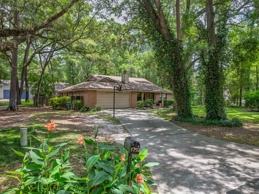 1792 Folkstone Road, Tallahassee, FL 32312 - #2