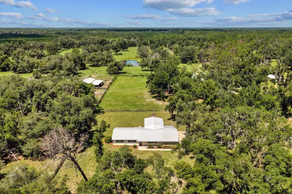 7885 Beach Rd, Perry, FL 32348