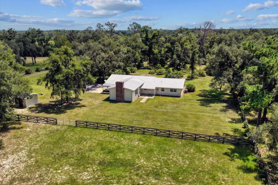 7885 Beach Rd, Perry, FL 32348 - #2