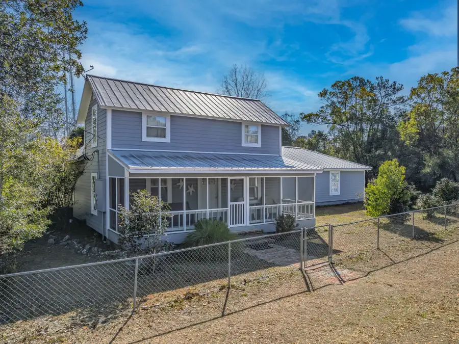 67 Yellow Jacket Avenue, Sopchoppy, FL 32358 - #2