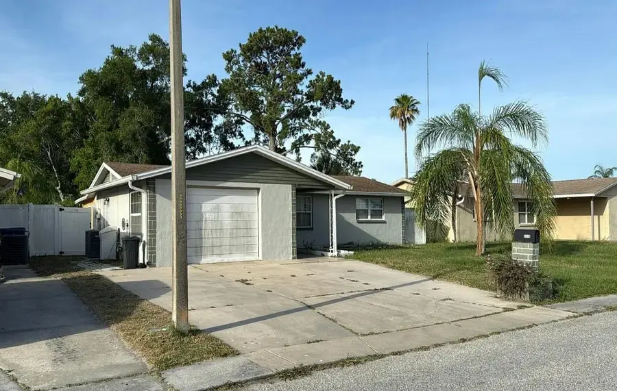 3518 Chauncy Road, Holiday, FL 34691 - #3