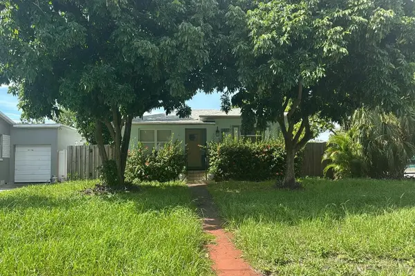 2827 N 29th Avenue, Other Florida, FL 33713