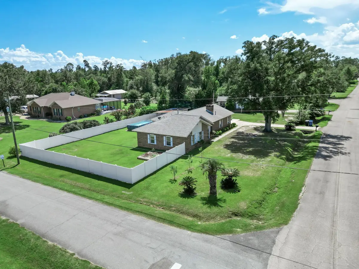 20315 SW Sherry Avenue, Blountstown, FL 32424 - #1