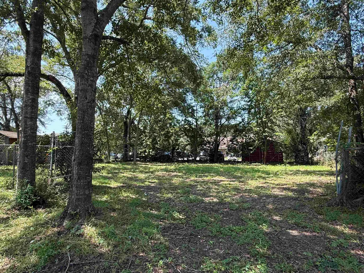 325 NW 1st Street, Gretna, FL 32332 - #1