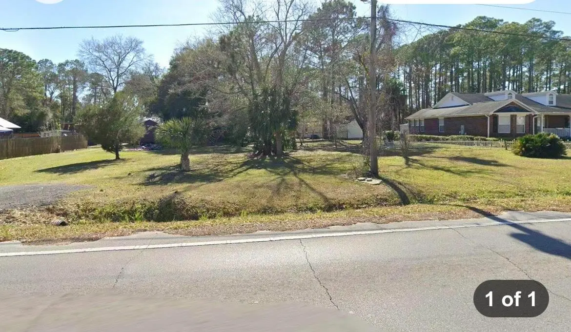 256 12th Street, Apalachicola, FL 32320 - #1