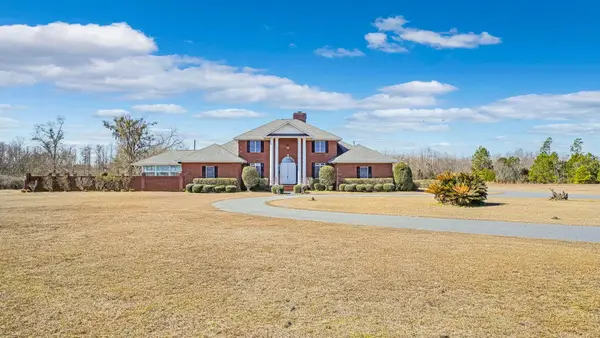 21748 N Sr 71, Altha, FL 32421