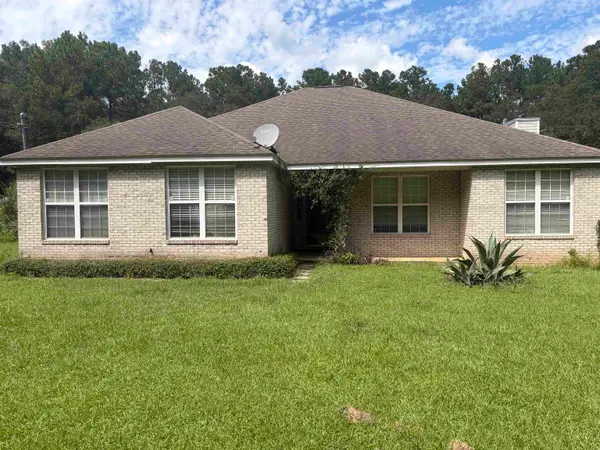 2106 Bloxham Cutoff Road, Crawfordville, FL 32327