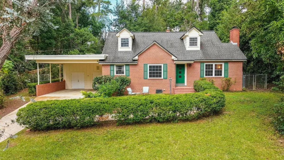 1318 W Indianhead Drive, Tallahassee, FL 32301 - #1