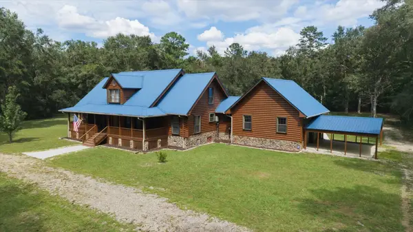 883 Hunters Trace, Crawfordville, FL 32327