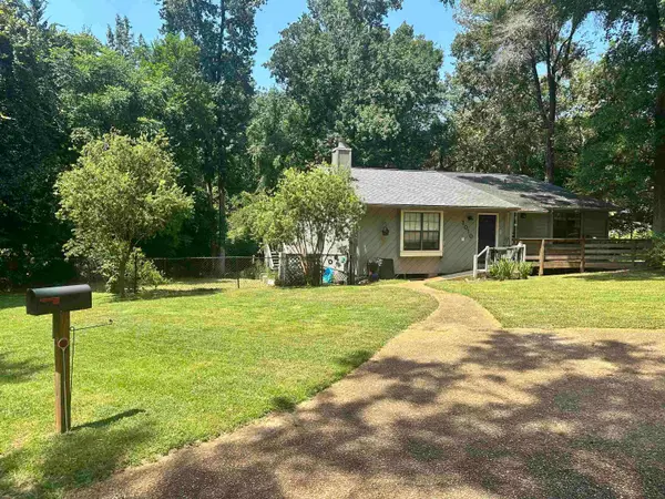 3010 Rain Valley Circle, Tallahassee, FL 32308