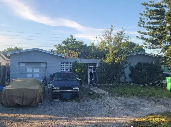 7849 Fairway Boulevard, Other Florida, FL 33023