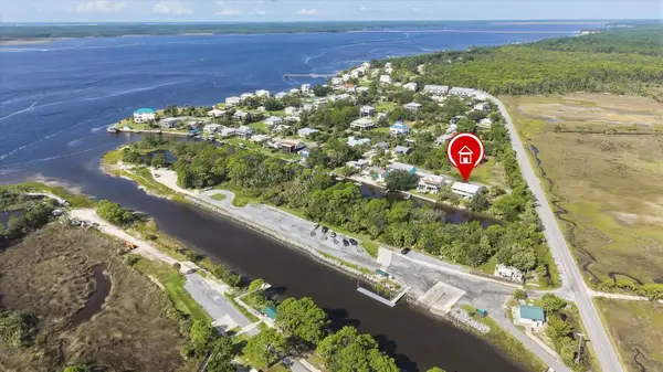11 Sunrise Lane, Panacea, FL 32346