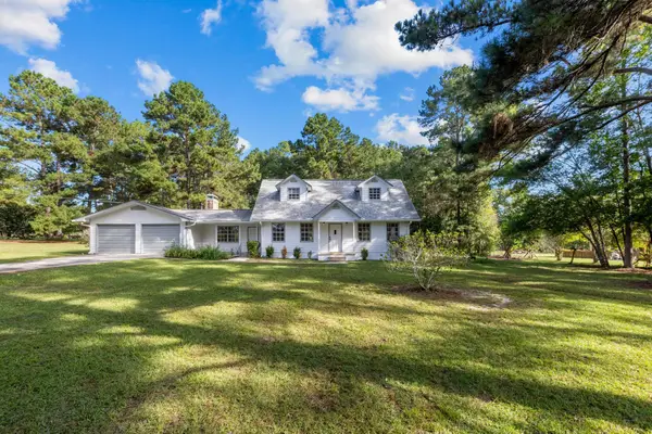 5076 Valley Farm Road, Tallahassee, FL 32303