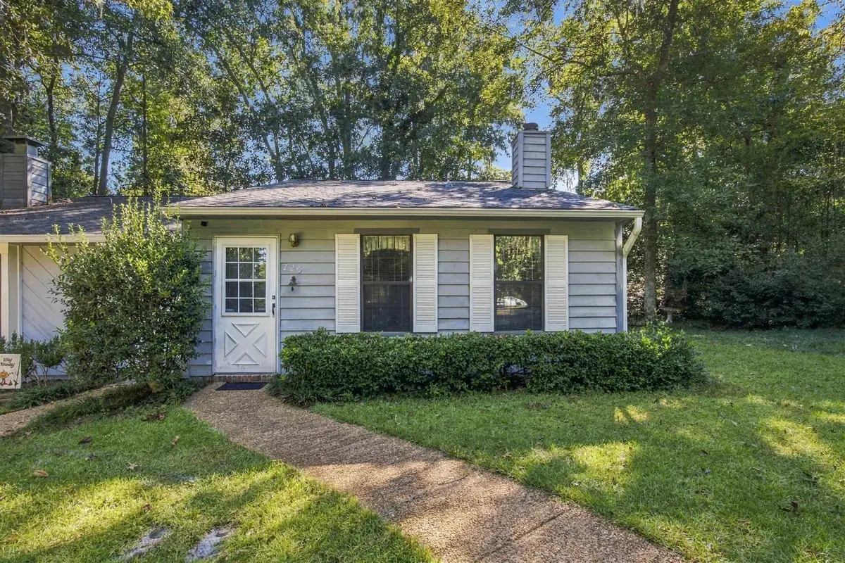 226 Parkbrook Circle, Tallahassee, FL 32301 - #1