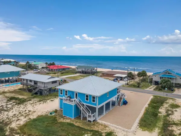 933 W Gorrie Drive, St George Islan, FL 32328