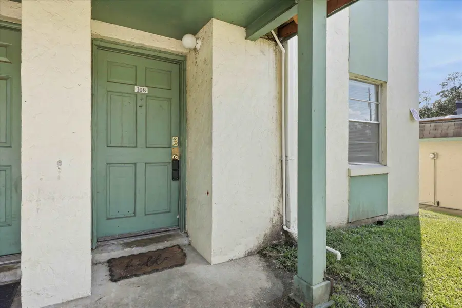2325 W Pensacola Street #108, Tallahassee, FL 32304 - #3