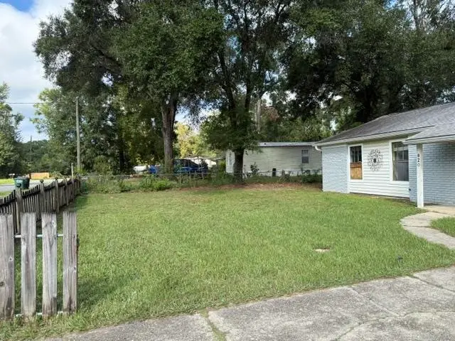 820 Flagg Street, Tallahassee, FL 32305 - #3