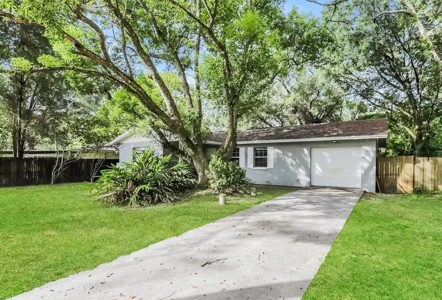 6911 Allview Drive, Tampa, FL 33637 - #2