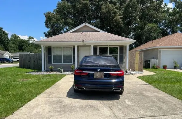 2423 Trailwood Drive, Other Florida, FL 32533