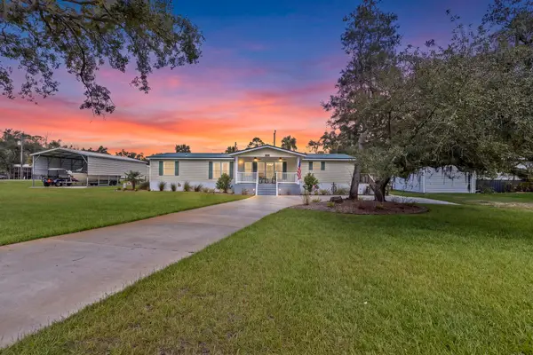 1201 NE Central Avenue, Steinhatchee, FL 32359
