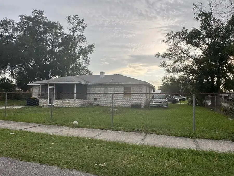 226 Adams Street, Auburndale, FL 33823 - #2