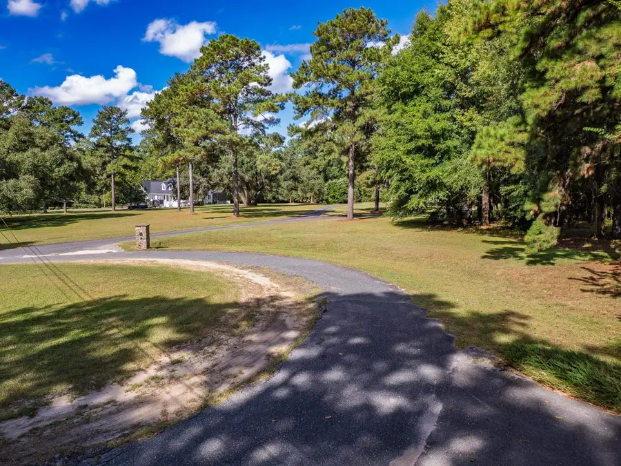 865 Frances Drive, Havana, FL 32333 - #2