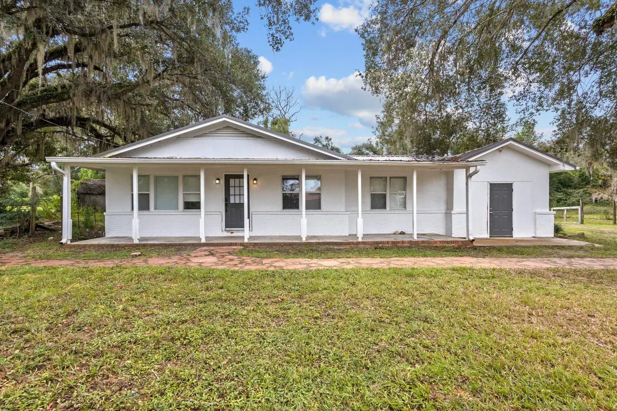 181 E Center Street, Perry, FL 32348 - #1