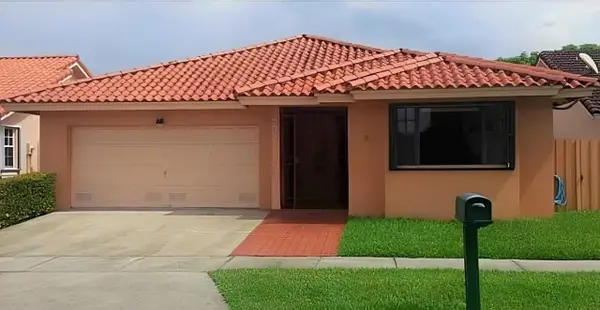 5471 SW 144th Avenue, Miami, FL 33175