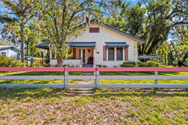 210 S Center Street, Perry, FL 32347