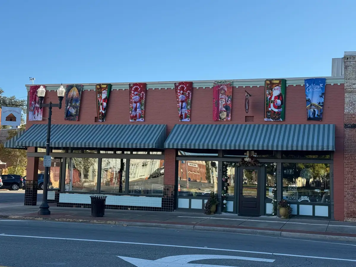 107 E Washington Street, Quincy, FL 32351 - #1