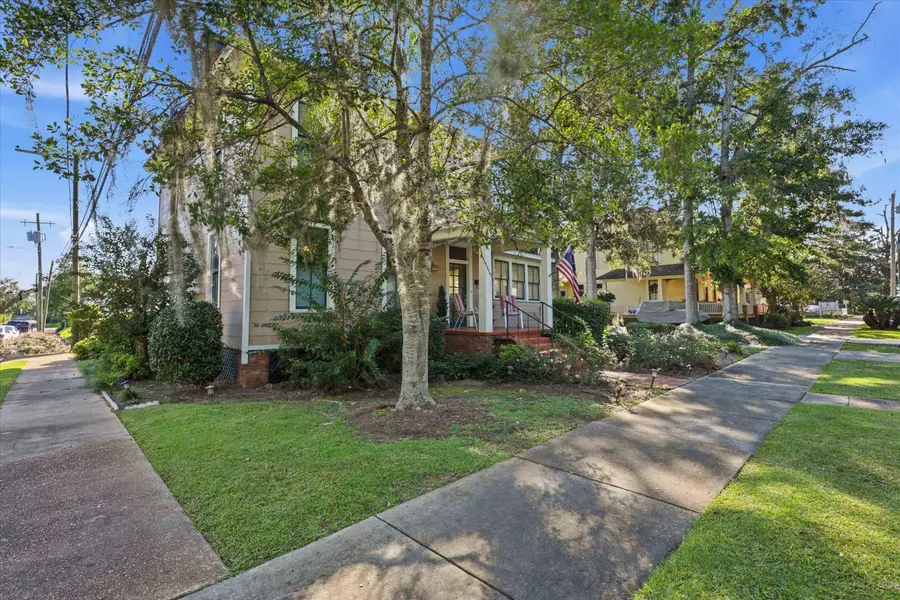 237 E Washington Street, Quincy, FL 32351 - #3