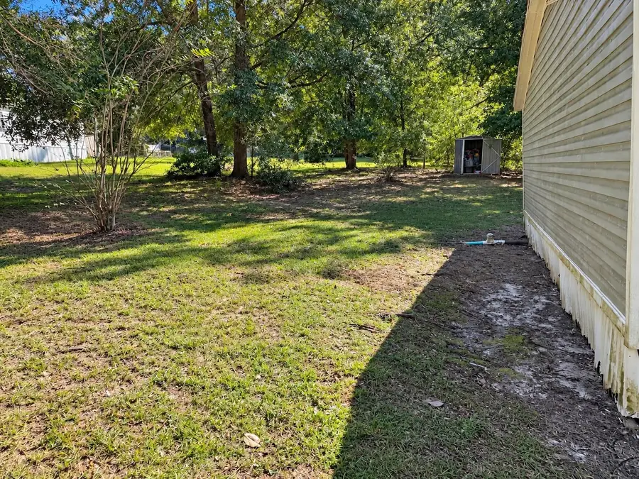920 N Forest Circle, Quincy, FL 32351 - #2