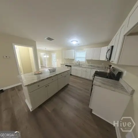 135 Mcduffie Drive, Athens, GA 30605 - Image #3